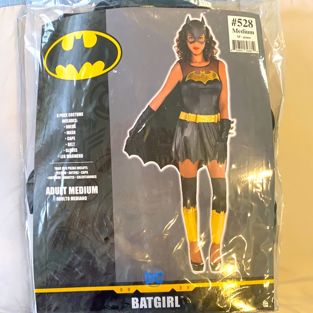 HALLOWEEN COSTUME- BATGIRL🦇